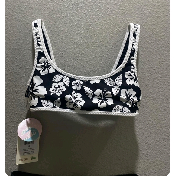 Not Available Sold In Another App - Picture 4 of 16